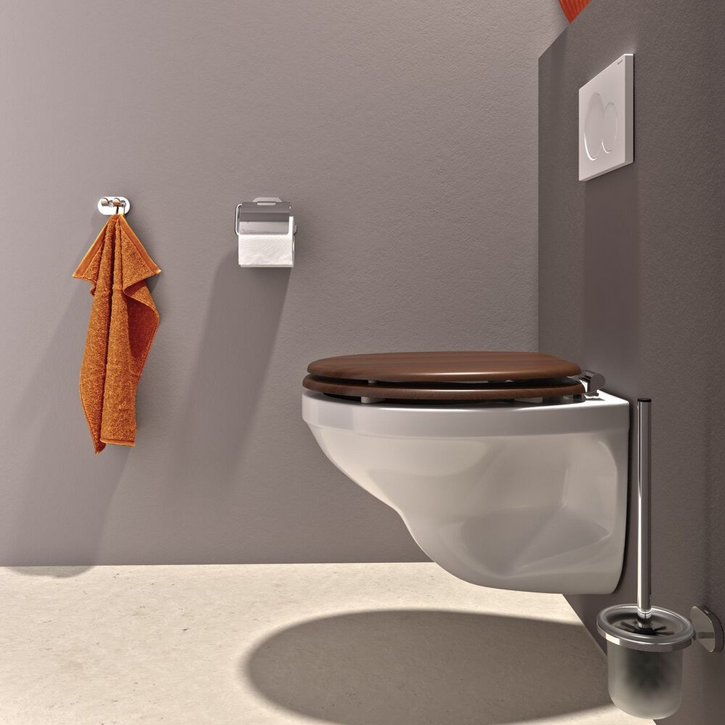 Soft-close MDF toilet seat in walnut effect